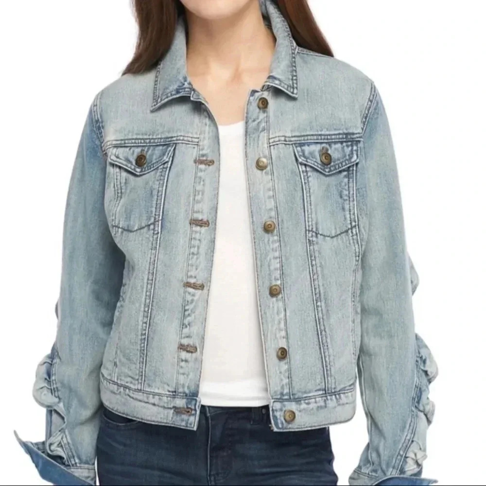 Kaari Blue PM faded wash blue jeans jackets W raffle size PM